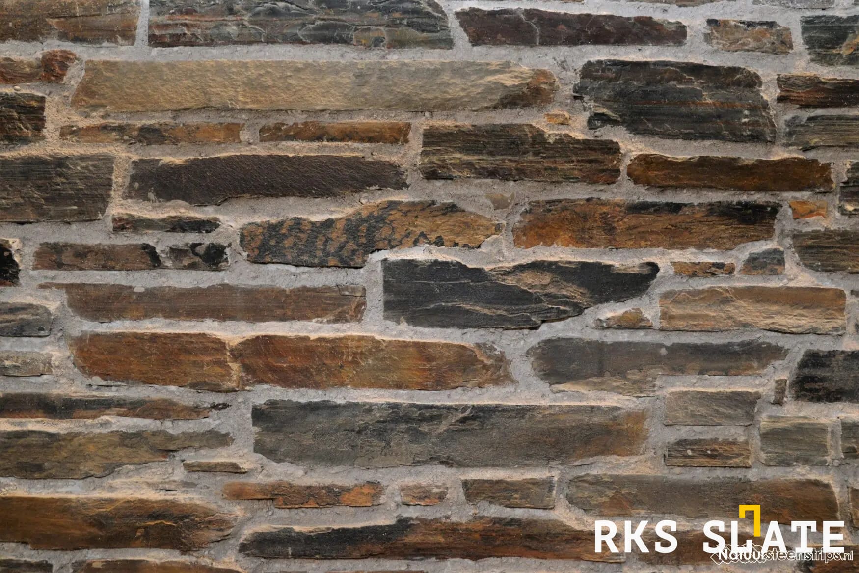 Натуральный камень для фасада RKS SLATE Cedar Slate Strips