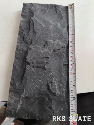 Плитка черная Belgian Black Rock (Скала)
